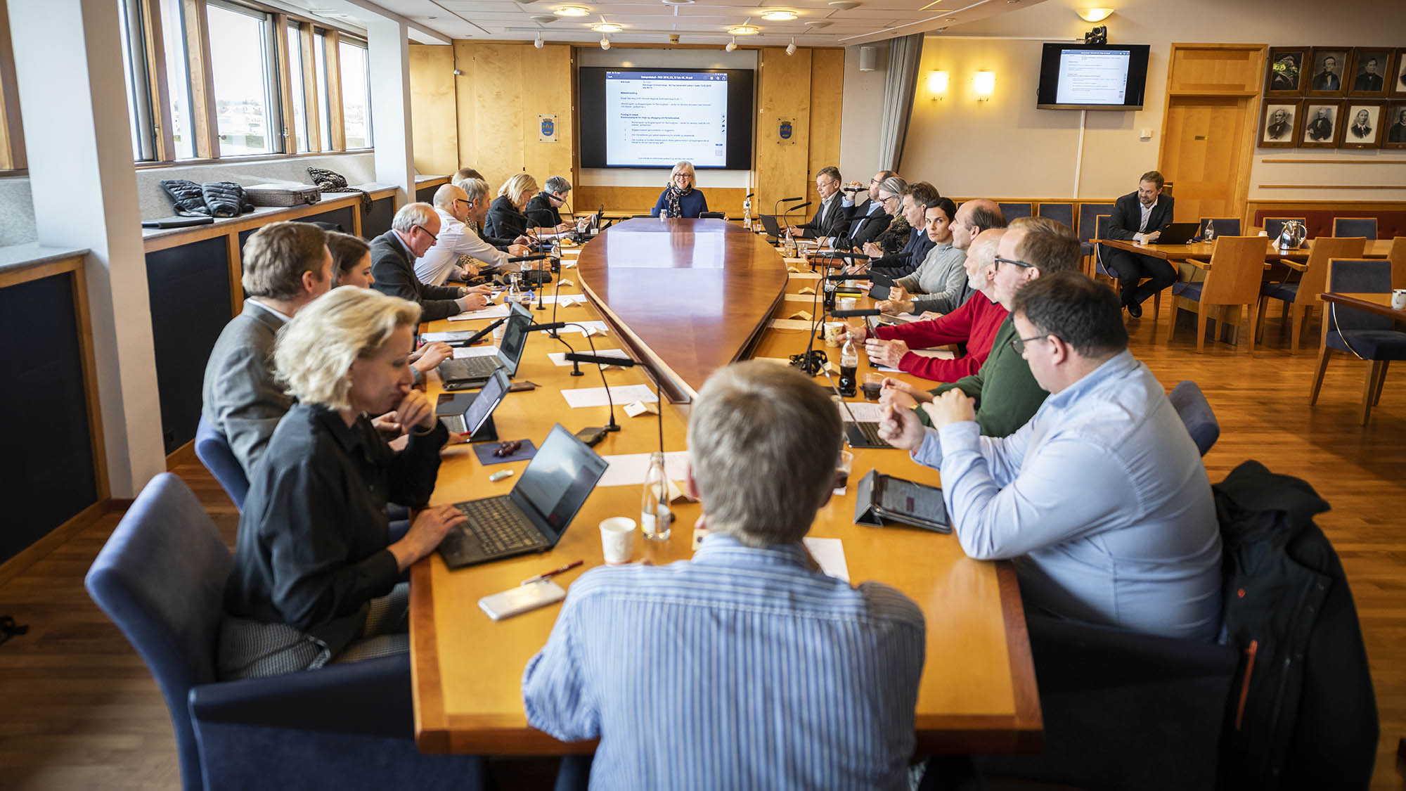 Vi får ikke de politikerne vi fortjener