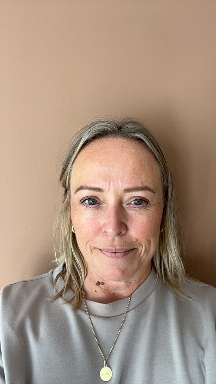 Cathrine Aarøe - Evan-Jones AS