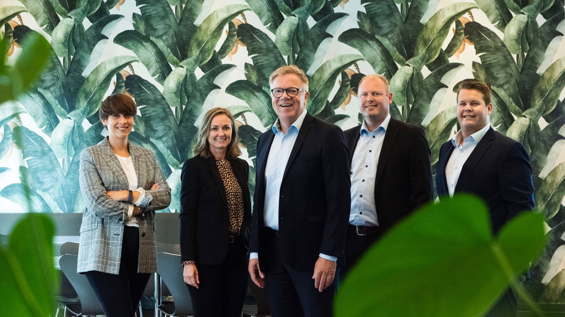 Broadminded celebrant