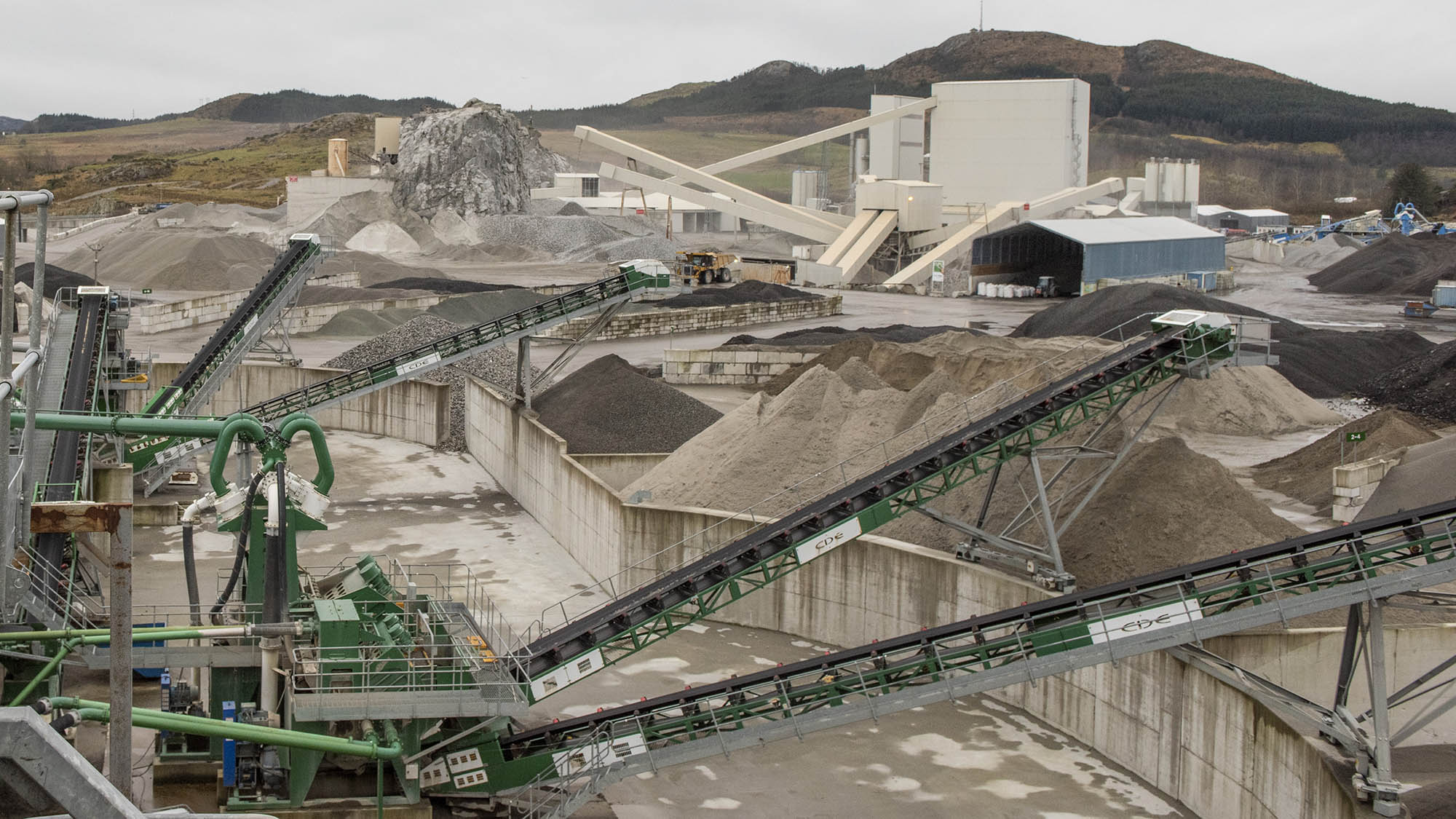 Alle sier de ønsker gjenbruksmasser, men ingen bruker dem