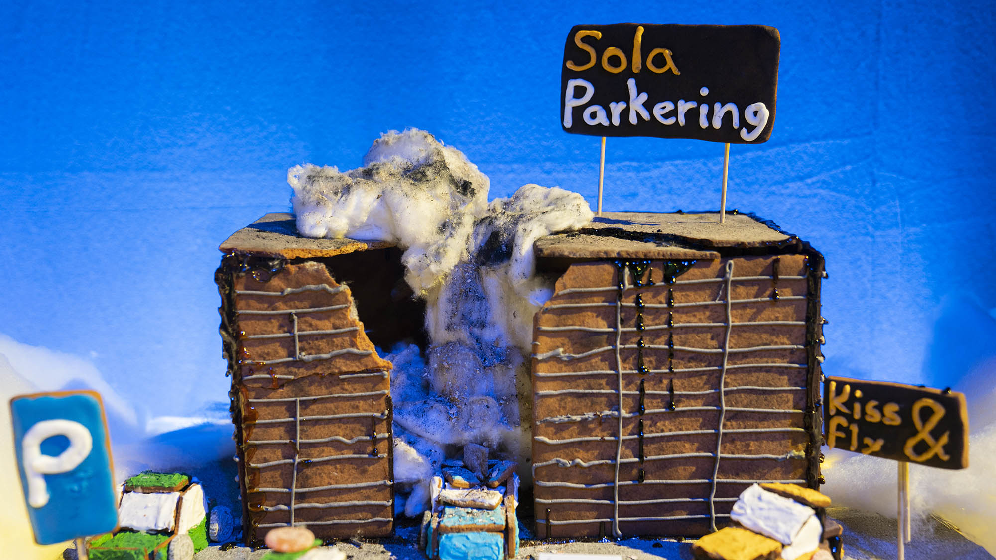 Start bakingen, bygg pepperkakebyen!