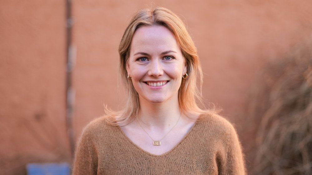 Annelin Hals Müntzer-Høyvik - KÅKÅ kverulantkatedralen