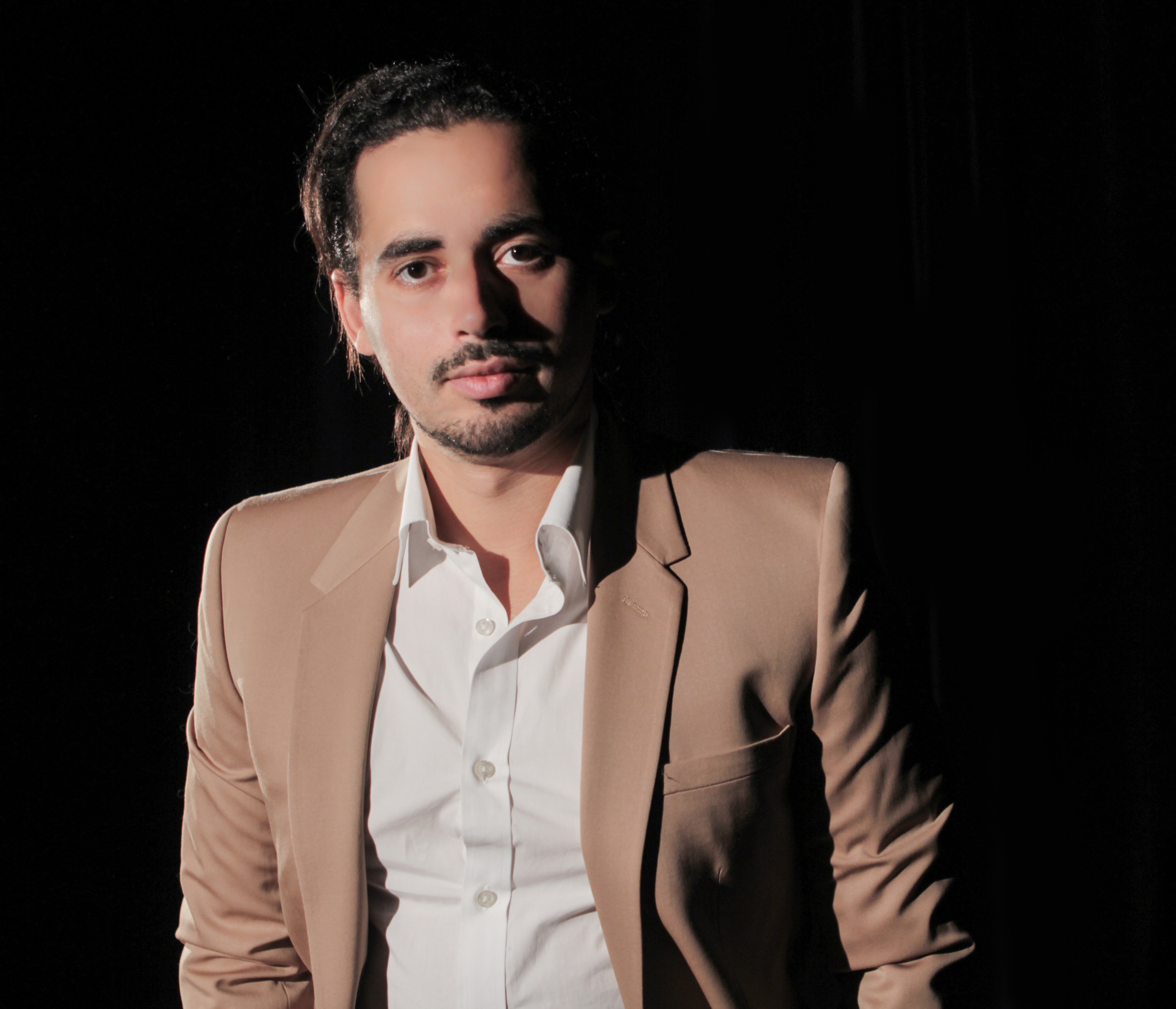 Adil Lakrimi - Veni AS