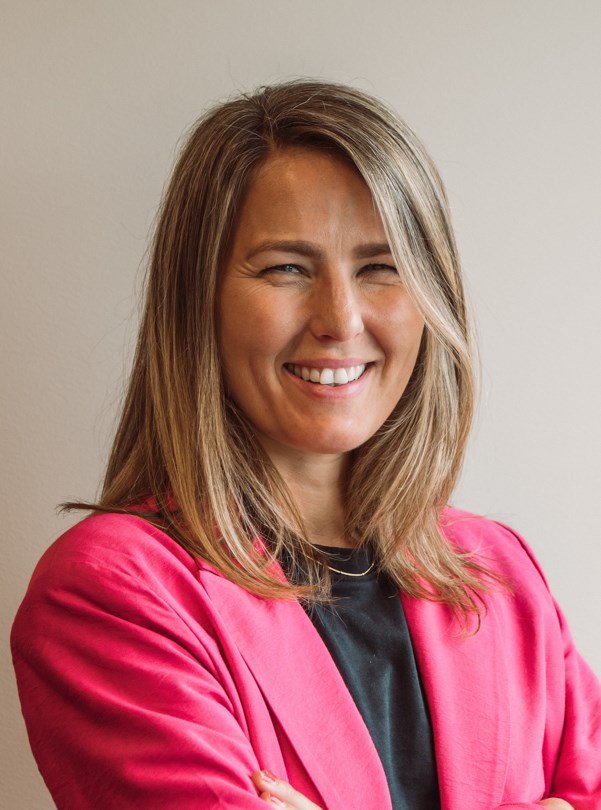 Siri Øvstebø - FOMO Design